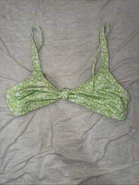 Target knotted ribbed bikini top